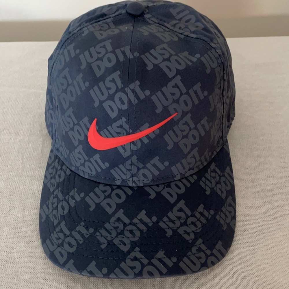Men’s Nike Hat